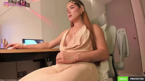 Snapshot of katycatt chatting on November 2025 02:24:02 AM Nataly online show from November 2025 02:24:02 AM