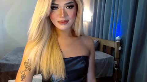 Snapshot of katykiat chatting on February 2025 11:36:02 AM katykiat online show from February 2025 11:36:02 AM