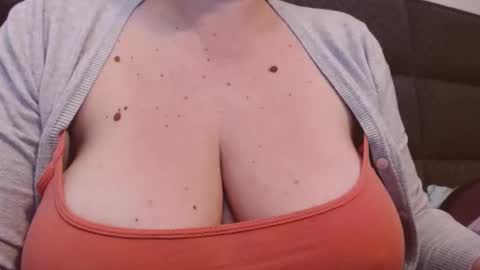 Katy online show from December 2024 03:58:01 PM