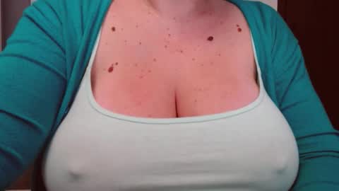 Katy online show from November 2025 02:33:01 AM