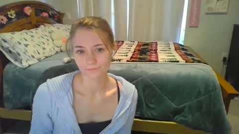 Snapshot of katynowhere chatting on February 2025 12:05:01 AM Katy online show from February 2025 12:05:01 AM