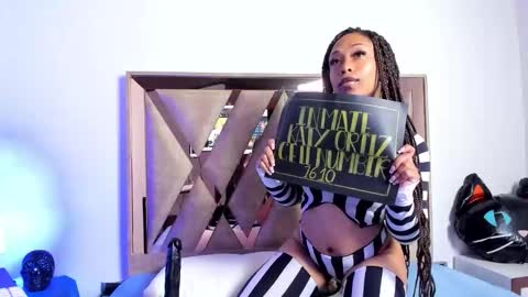 Snapshot of katyortiz chatting on October 2025 11:44:01 AM katyortiz online show from October 2025 11:44:01 AM