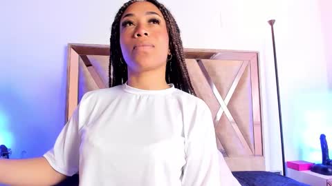 Snapshot of katyortiz chatting on November 2025 11:40:02 AM katyortiz online show from November 2025 11:40:02 AM