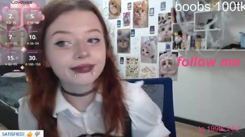 Snapshot of kawaii_angell chatting on October 2025 01:38:01 AM anfisa online show from October 2025 01:38:01 AM