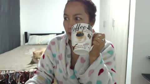  Khawit  online show from November 2025 11:51:02 AM