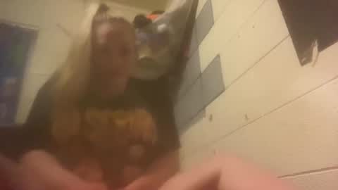 kay_la online show from March 2026 05:11:01 AM