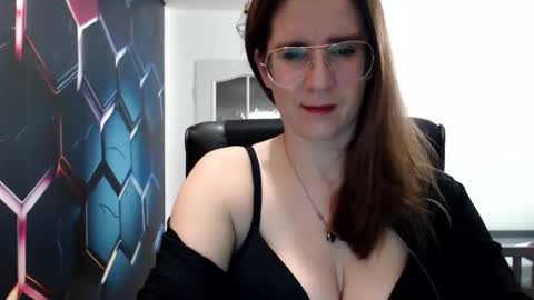 Snapshot of kayalips chatting on December 2024 09:30:01 PM KayaLips online show from December 2024 09:30:01 PM