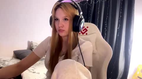 Amia online show from March 2026 05:29:01 PM