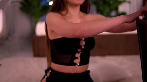 kaylabray online show from February 2026 05:23:01 AM