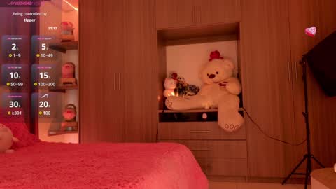 Snapshot of kaylacollins1 chatting on January 2025 05:06:01 PM Kayla online show from January 2025 05:06:01 PM