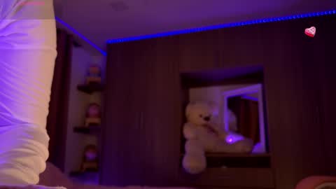 Snapshot of kaylacollins1 chatting on March 2025 12:44:01 AM Kayla online show from March 2025 12:44:01 AM