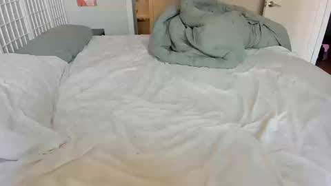 Kayla Cruise online show from September 2025 02:16:01 PM