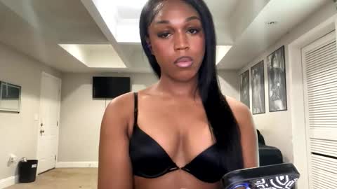 kaylagalaore online show from April 2026 03:17:02 PM
