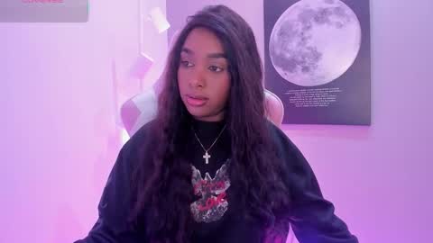 Snapshot of kaylaprince_ chatting on October 2025 01:35:02 PM kaylaprince_ online show from October 2025 01:35:02 PM