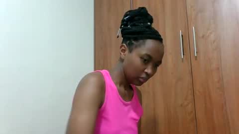 Snapshot of kaylar005 chatting on July 2026 09:34:01 AM kaylar online show from July 2026 09:34:01 AM