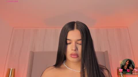 Kayla online show from April 2026 08:20:01 PM