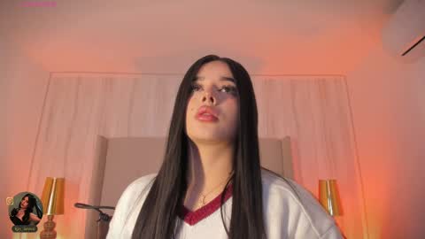 Snapshot of kaylarossi chatting on April 2026 07:04:02 PM Kayla online show from April 2026 07:04:02 PM