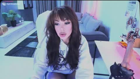 kaylee online show from October 2025 03:57:02 PM