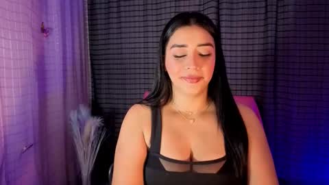 Kaylee online show from December 2025 05:41:01 PM