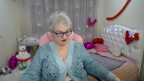 kaylesmoll online show from March 2025 01:26:01 AM