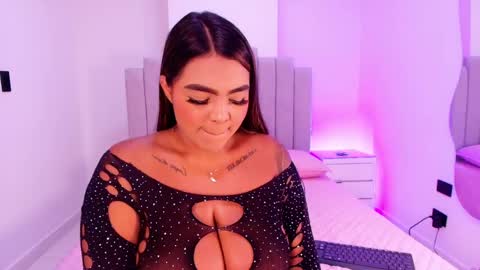 kaylie evans online show from April 2026 12:19:02 PM