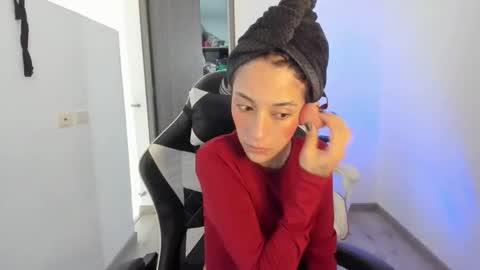 kaylie online show from February 2026 02:45:01 PM