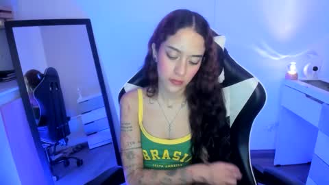 Snapshot of kaylie_xxx chatting on June 2026 11:38:02 PM kaylie online show from June 2026 11:38:02 PM