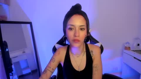 Snapshot of kaylie_xxx chatting on July 2026 05:43:01 AM kaylie online show from July 2026 05:43:01 AM