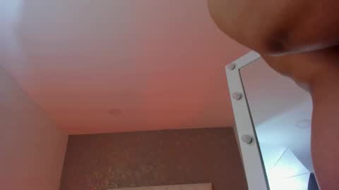 Snapshot of kayliebrooks chatting on November 2025 06:28:02 PM kayliebrooks online show from November 2025 06:28:02 PM