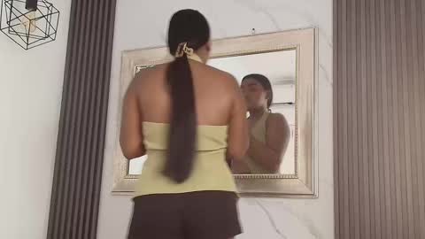 Snapshot of kayna_gomez chatting on November 2025 07:34:01 PM Kayna online show from November 2025 07:34:01 PM