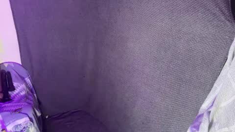 Snapshot of kayorkatie chatting on November 2025 09:31:02 PM katie online show from November 2025 09:31:02 PM