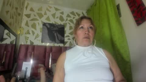 KAZSANDRAH online show from November 2025 04:23:01 AM