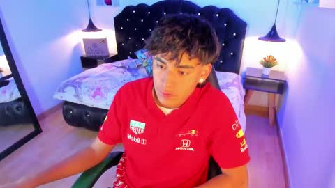 Keevin online show from March 2025 03:56:01 PM