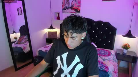 Keevin online show from March 2025 03:18:02 PM