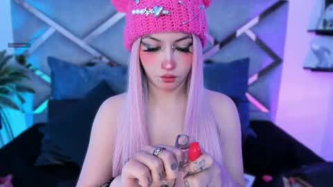 Keidy Monday to Saturday from 200 pm to 810pm  UTC-5 Colombia Time online show from October 2025 07:08:01 PM