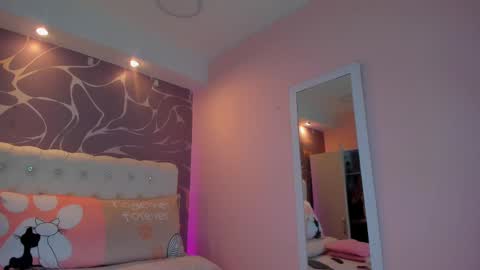 Keila online show from February 2025 02:15:01 AM