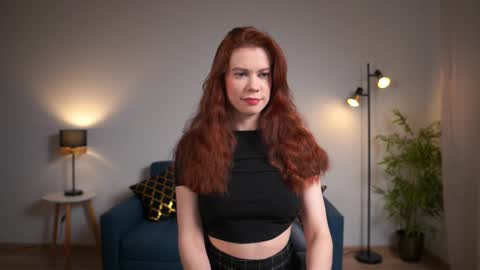 keira_knight online show from February 2025 10:36:02 PM