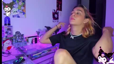 Snapshot of keita_moon chatting on November 2025 11:05:01 PM Keita moon online show from November 2025 11:05:01 PM