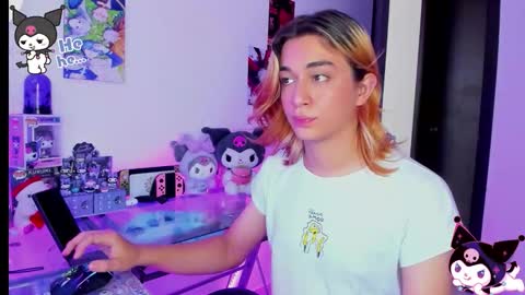 Snapshot of keita_moon chatting on November 2025 08:43:01 PM Keita moon online show from November 2025 08:43:01 PM