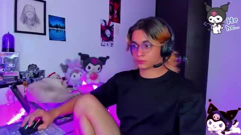 Snapshot of keita_moon chatting on December 2025 08:47:02 PM Keita moon online show from December 2025 08:47:02 PM