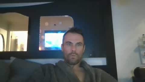 Snapshot of keithross1205 chatting on March 2025 03:35:02 AM clyde online show from March 2025 03:35:02 AM