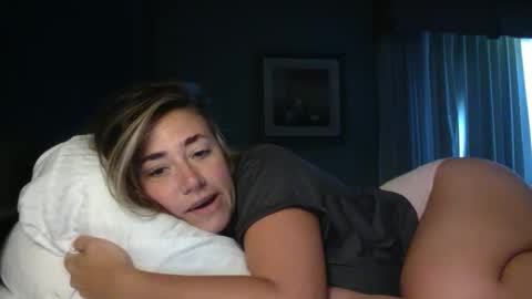 kekes2015 online show from September 2025 06:13:02 PM