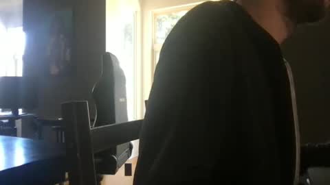 Snapshot of kelkun2828 chatting on December 2024 08:17:01 PM kelkun2828 online show from December 2024 08:17:01 PM