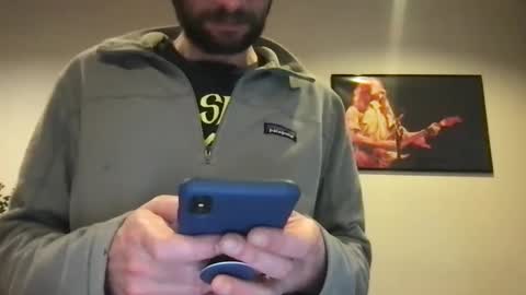 Snapshot of kelkun2828 chatting on December 2024 05:10:01 PM kelkun2828 online show from December 2024 05:10:01 PM