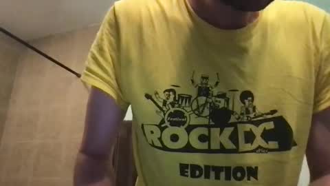 Snapshot of kelkun2828 chatting on October 2025 03:35:01 PM kelkun2828 online show from October 2025 03:35:01 PM