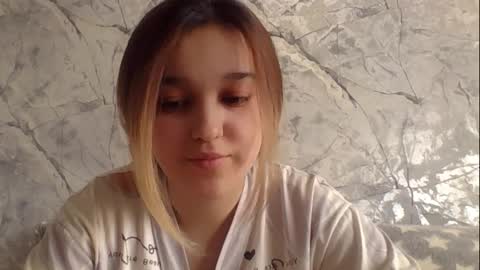 Snapshot of kelli_nuna_bebe chatting on May 2026 10:31:01 AM kelli_nuna_bebe online show from May 2026 10:31:01 AM