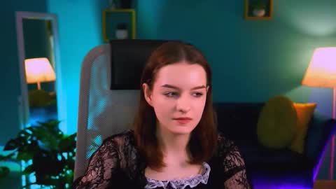 kelliebanshe online show from March 2026 04:40:01 AM