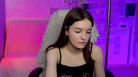 Snapshot of kelliebanshe chatting on May 2026 08:11:01 AM kelliebanshe online show from May 2026 08:11:01 AM