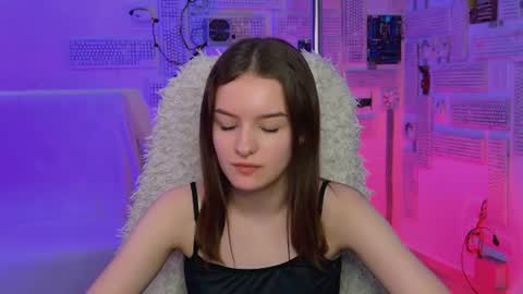 Snapshot of kelliebanshe chatting on June 2026 08:12:02 AM kelliebanshe online show from June 2026 08:12:02 AM