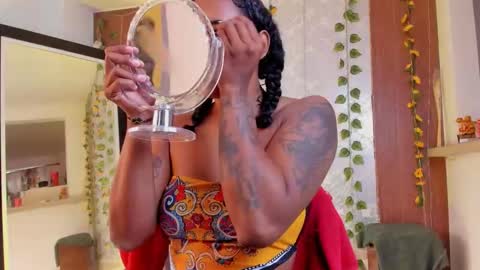 kelly__thomson online show from February 2026 01:54:01 PM